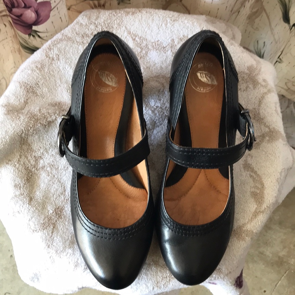 Women’s shoes.